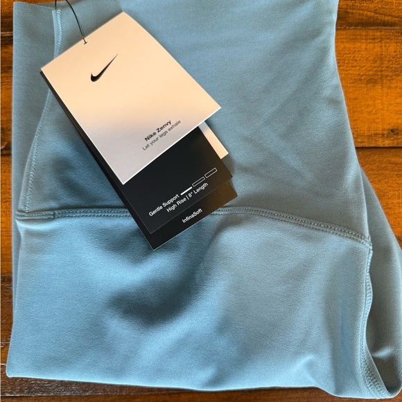 Nike Pants - Nike Women's Zenvy Gentle-Support High-Waisted 8" Biker Shorts